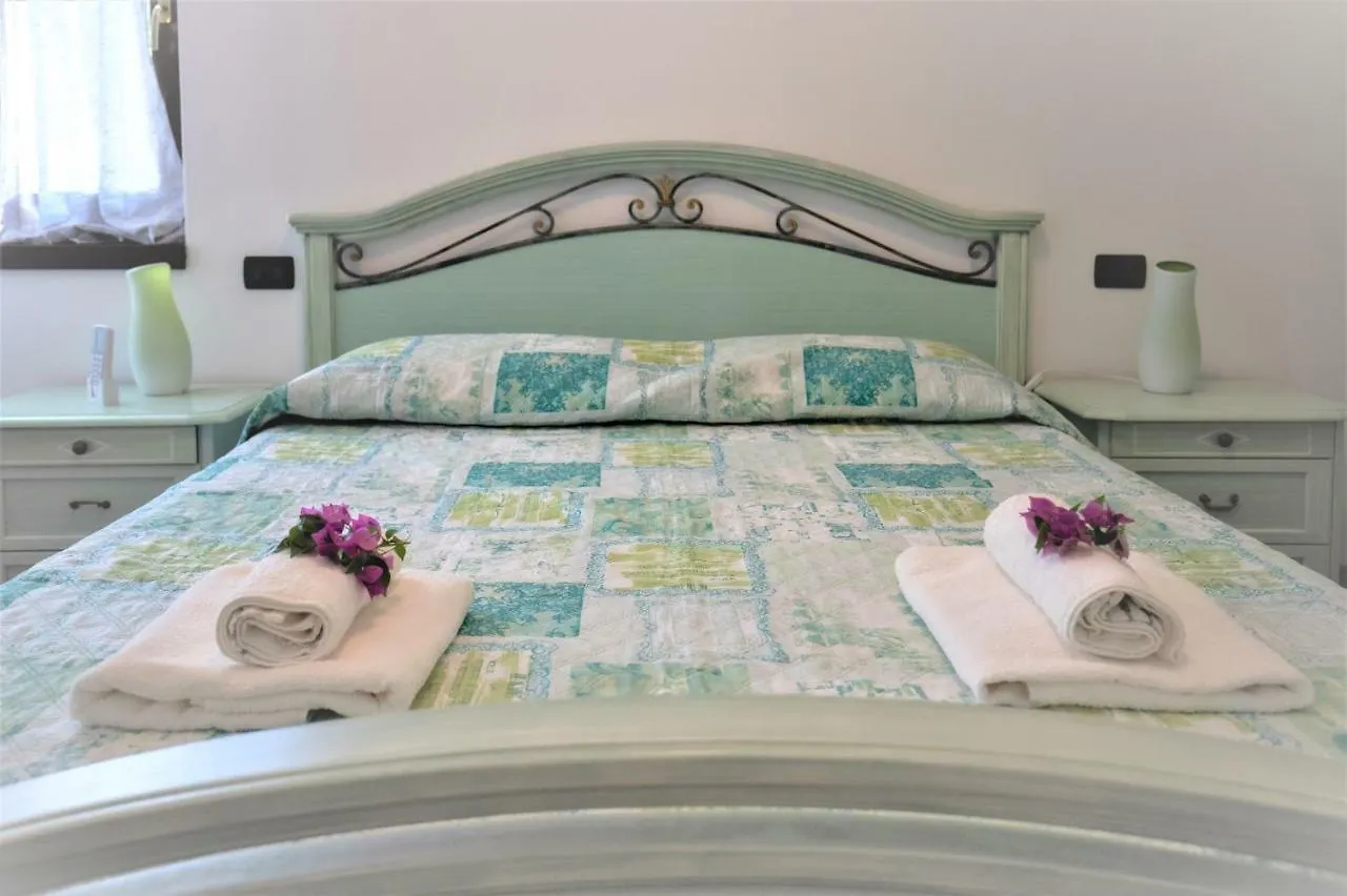 Bed & Breakfast B&B Villa Apuana Marina Di Carrara Italy