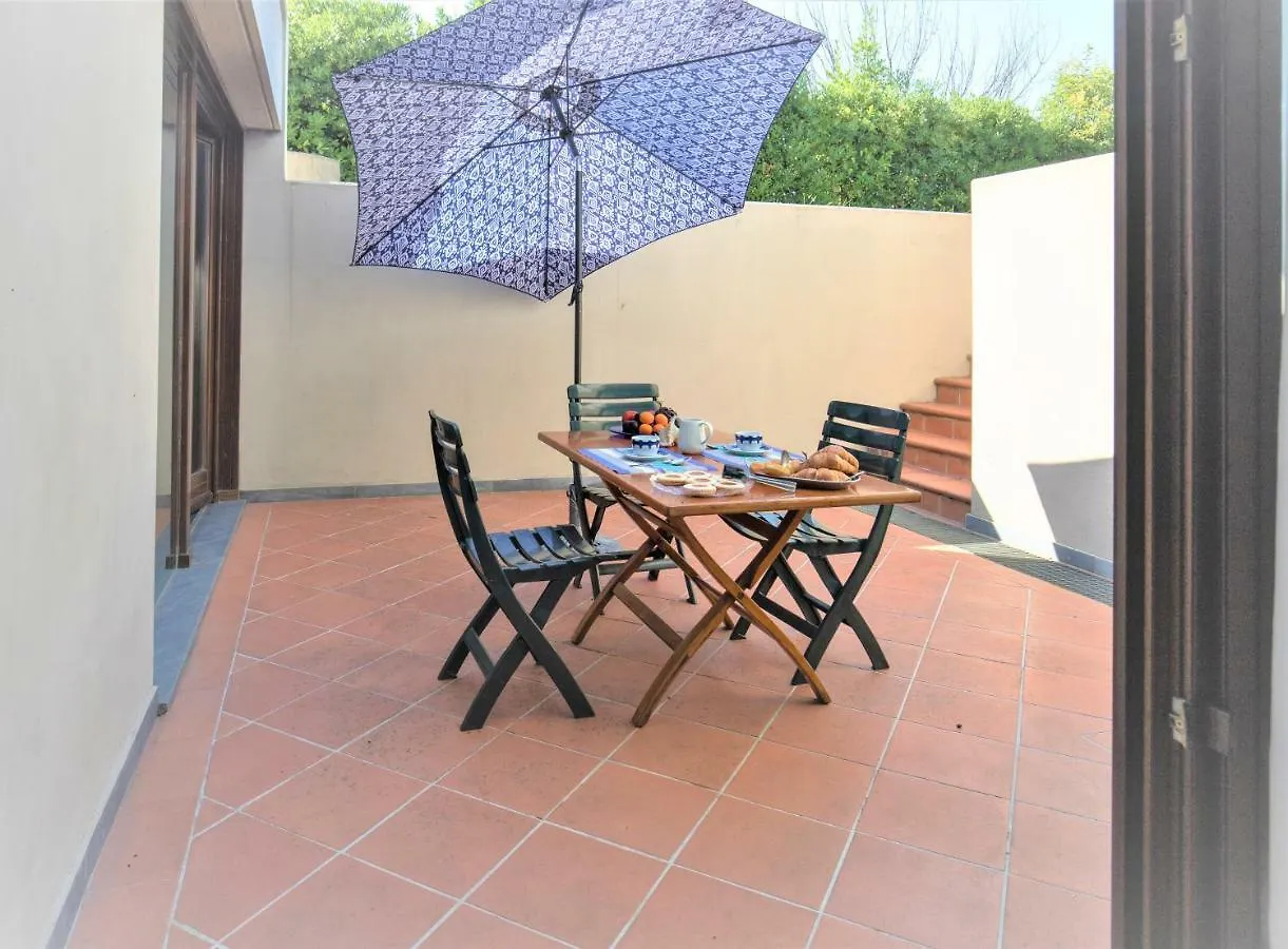B&B Villa Apuana Marina Di Carrara Bed & Breakfast